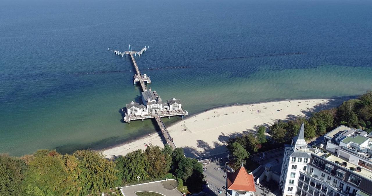 Wg Bernstein - Reetdachhaus - Ruhe Und Seeblick Sellin  Exterior foto