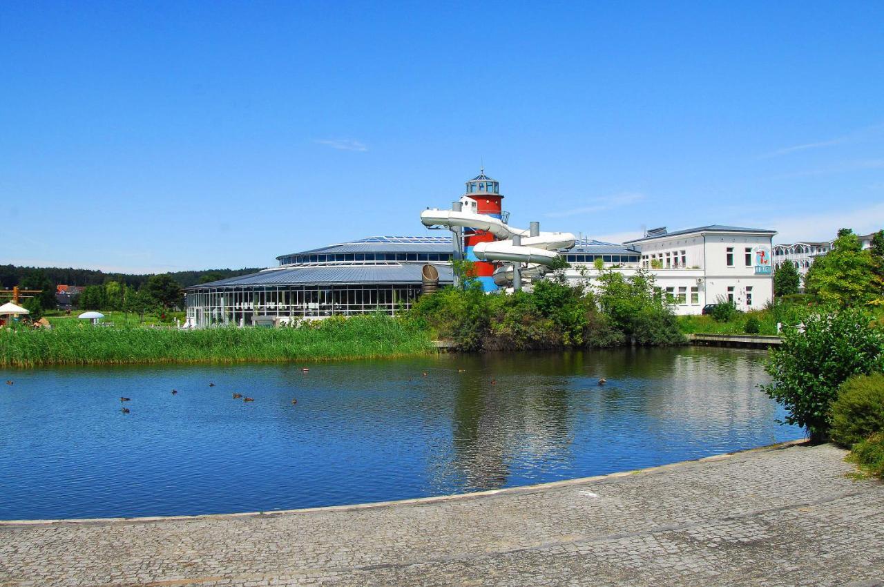 Wg Bernstein - Reetdachhaus - Ruhe Und Seeblick Sellin  Exterior foto